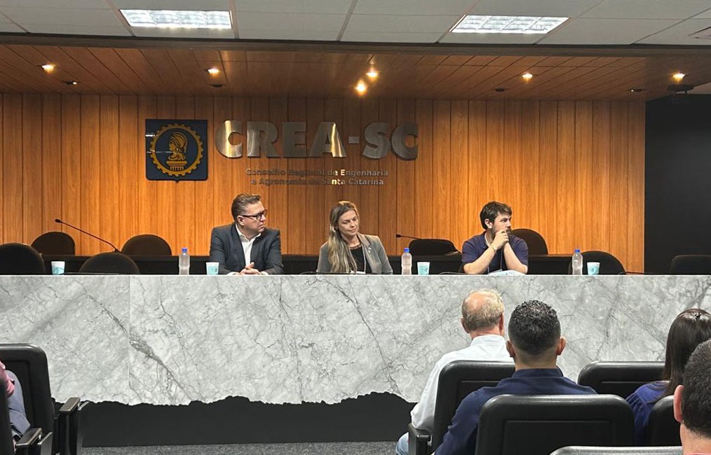 Seminário PPPs no Saneamento em Santa Catarina reúne especialistas e amplia o debate em iniciativa do Senge-SC